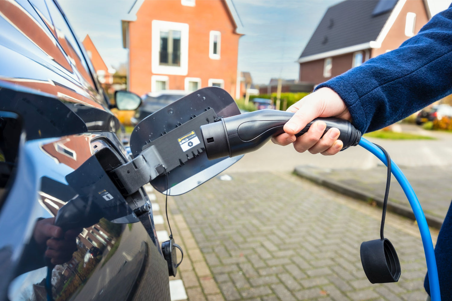 Advice on choosing charging cables for electric cars in France