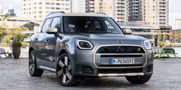 Mini Countryman electric Charging cable