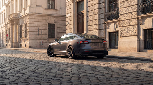 Tesla Model S charging cable