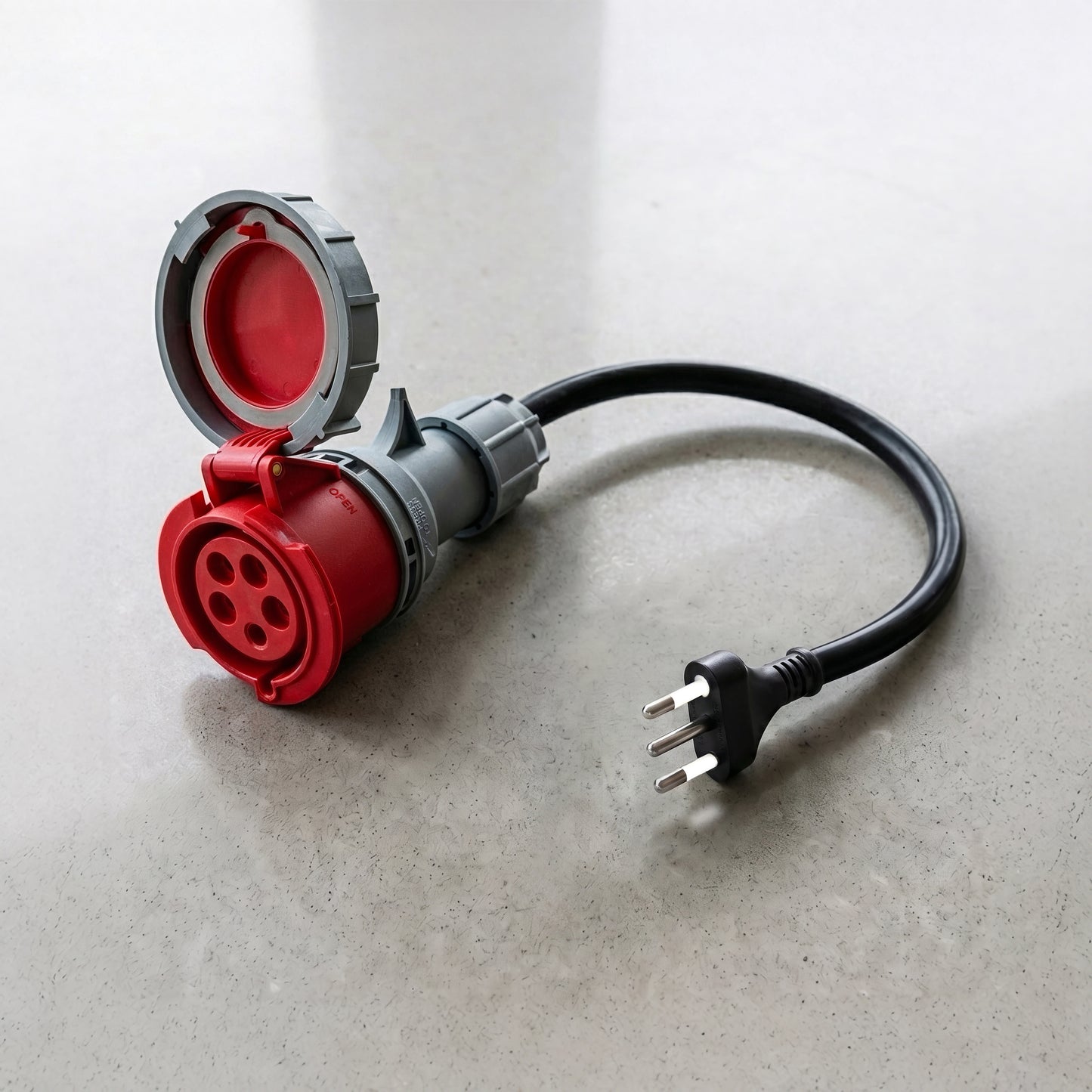 16A 5-polig till typ L för Italien-adapter